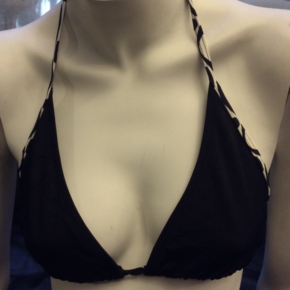 tie up triangle bikini - Picture 2 of 8